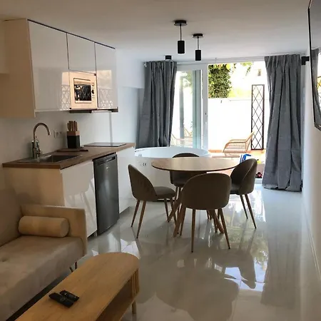 Playamar Con Jacuzzi Apartment